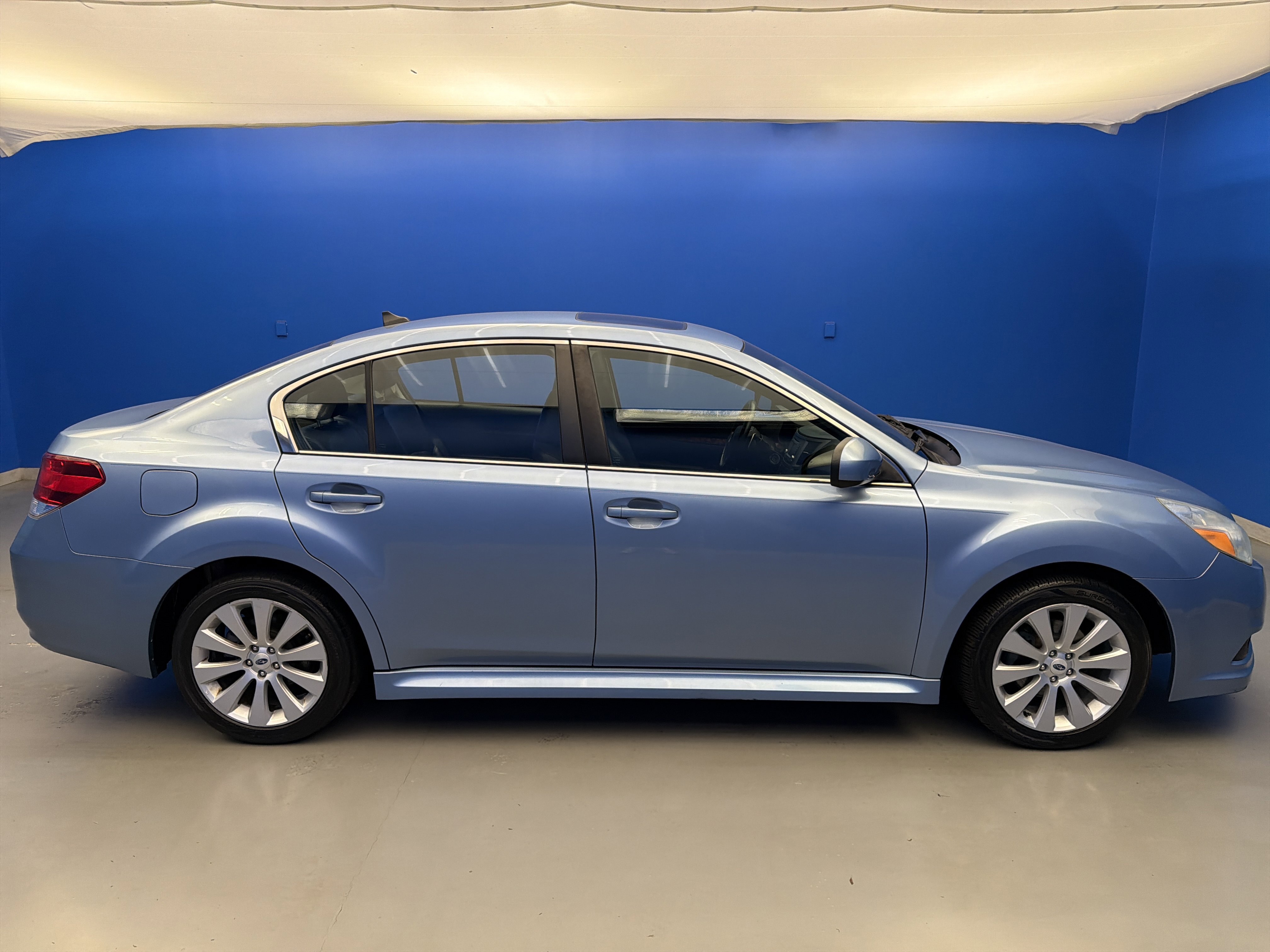 Used 2012 Subaru Legacy 2.5i Limited AWD/4WD image 8