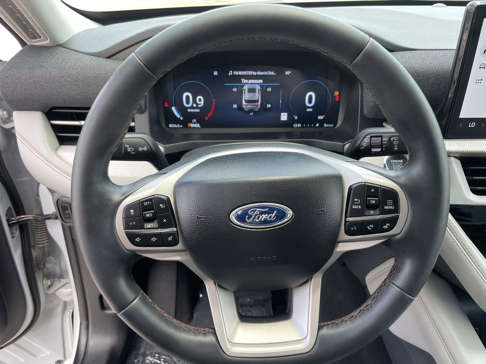Used 2013 Ford Taurus SEL FWD image 13