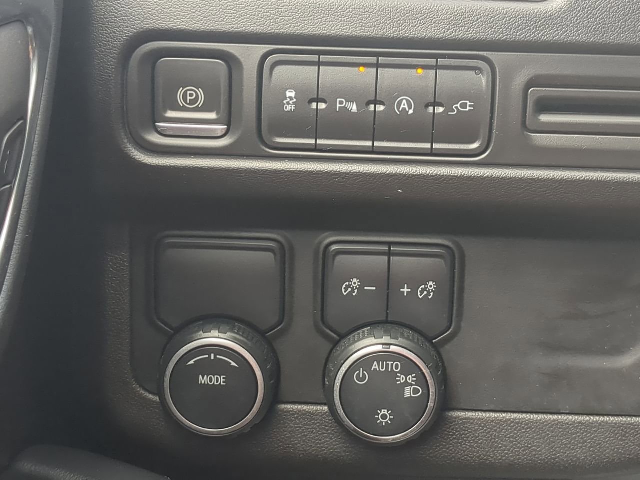 Used 2021 Chevrolet Tahoe LS RWD image 18