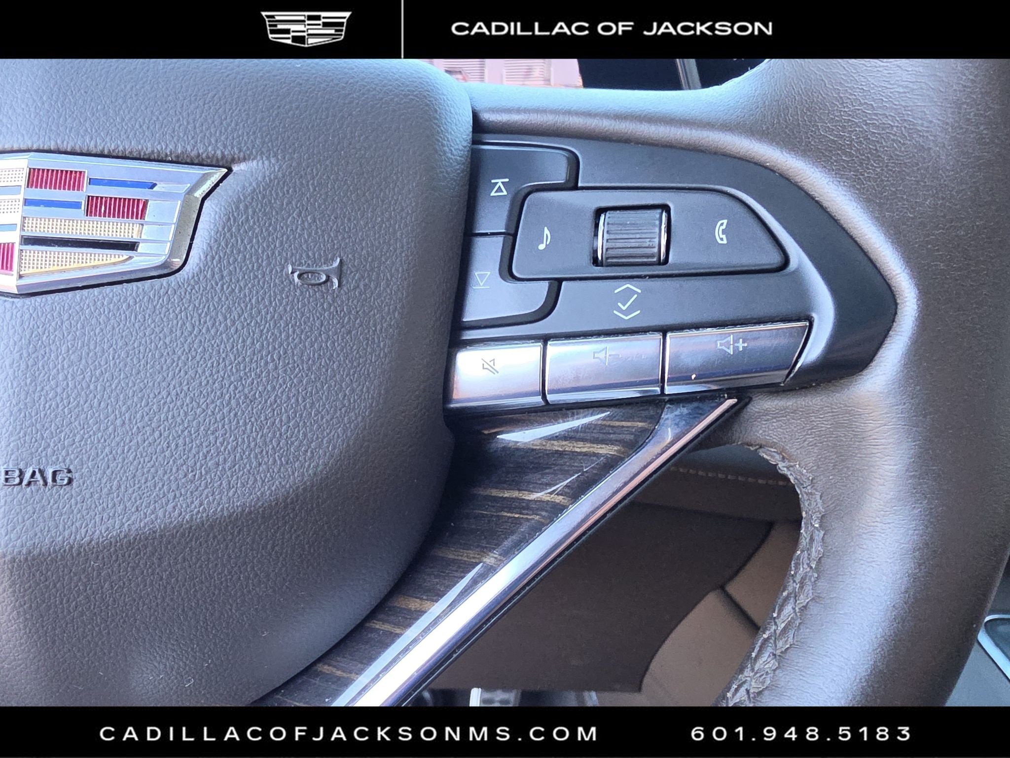 Used 2022 Cadillac Escalade Sport w/ Touring Package AWD/4WD image 26