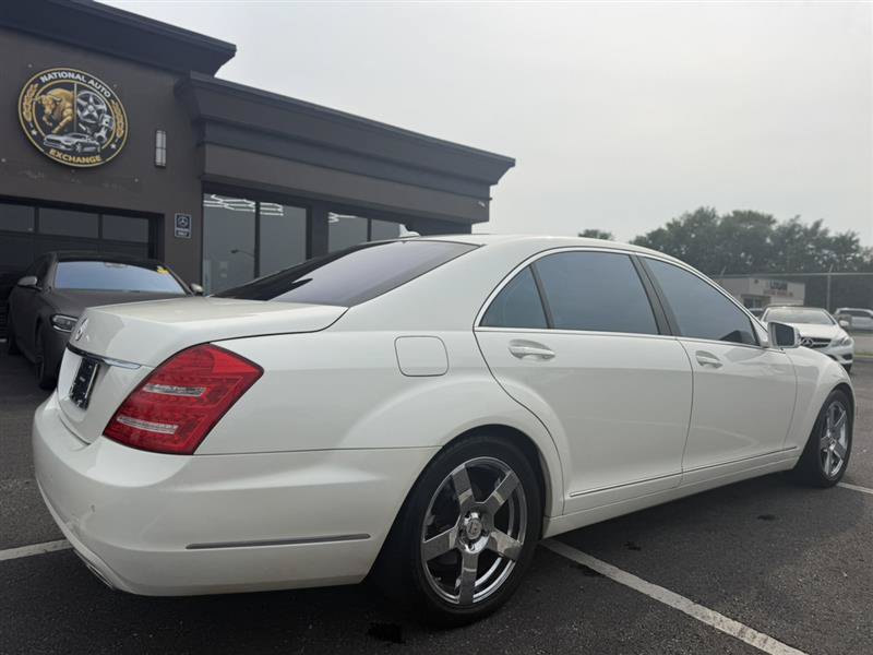 Used 2010 Mercedes-Benz S 550 image 6