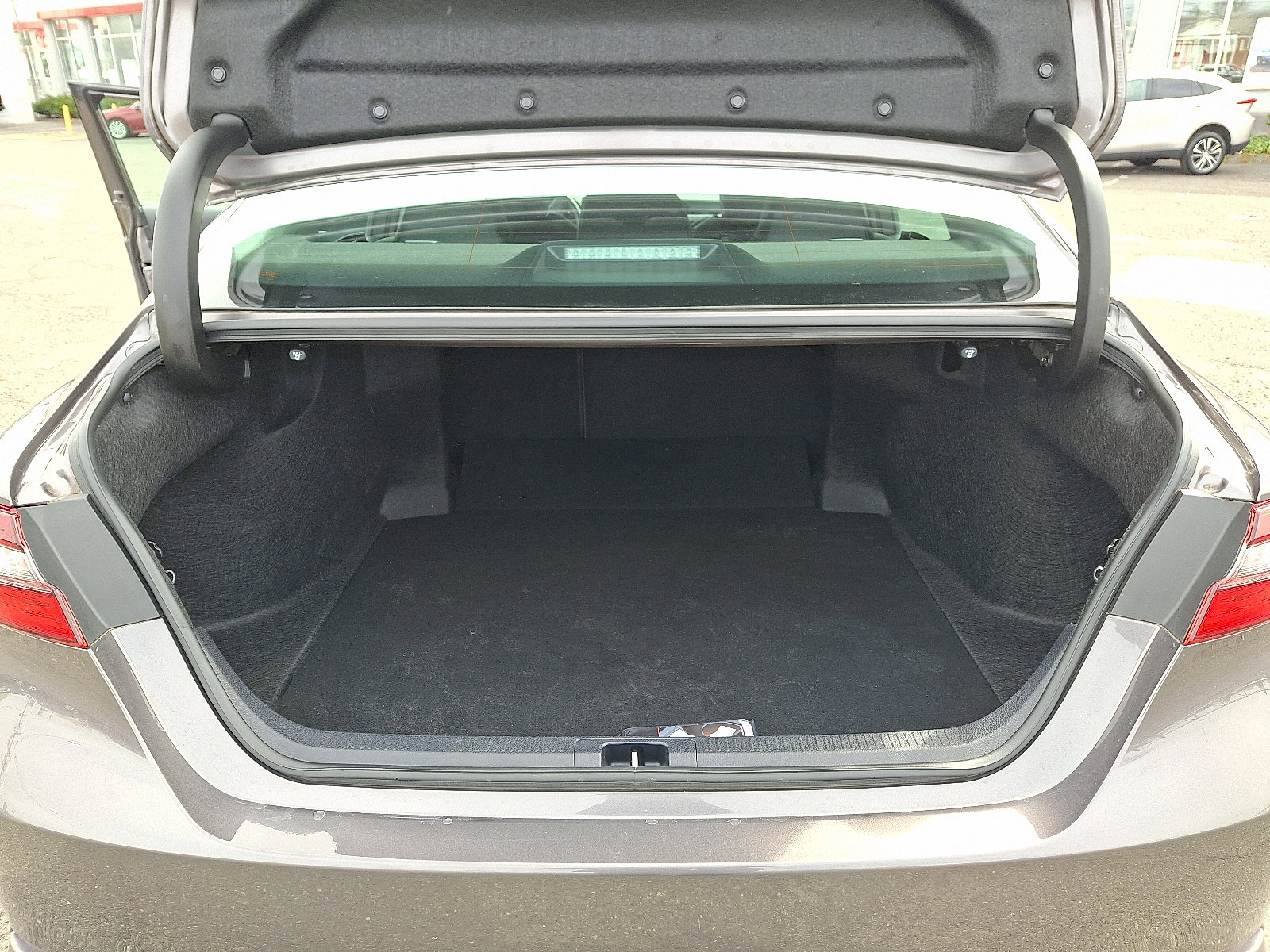 Certified 2023 Toyota Camry SE image 29