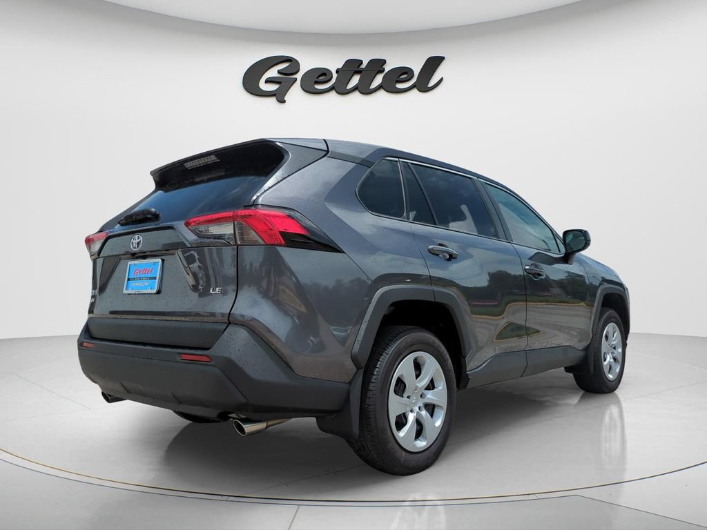 Used 2025 Toyota RAV4 LE FWD image 5