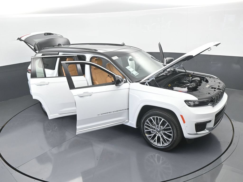 Used 2025 Jeep Grand Cherokee L Summit AWD/4WD image 70