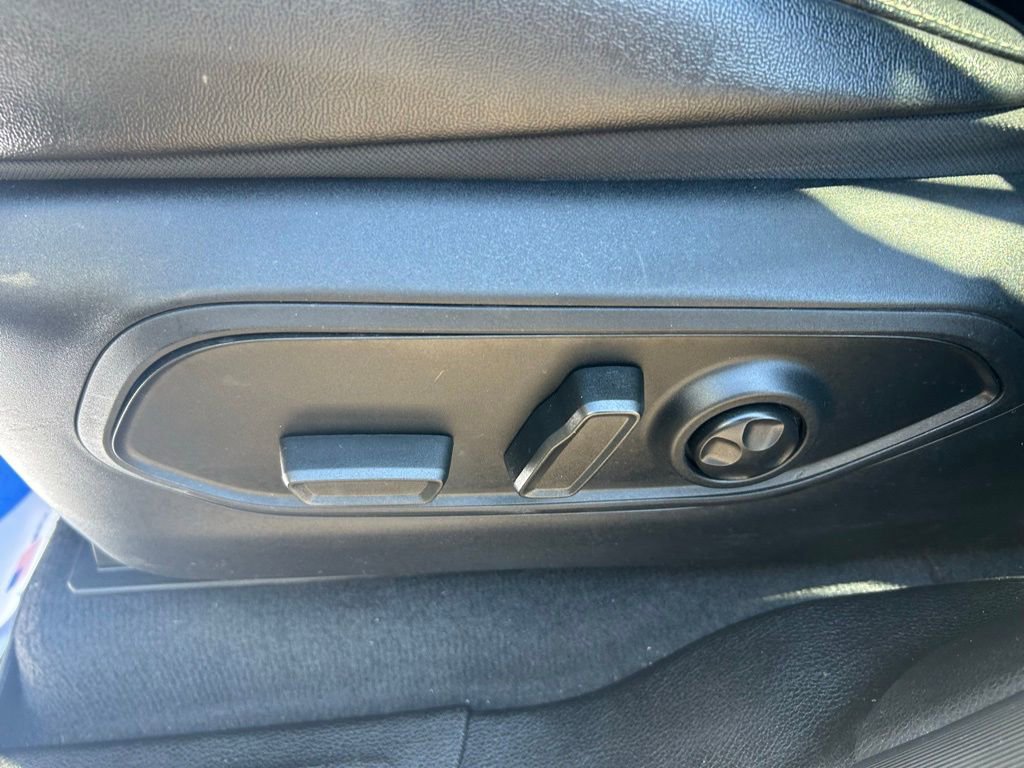 Used 2023 Jeep Grand Cherokee L Limited image 16