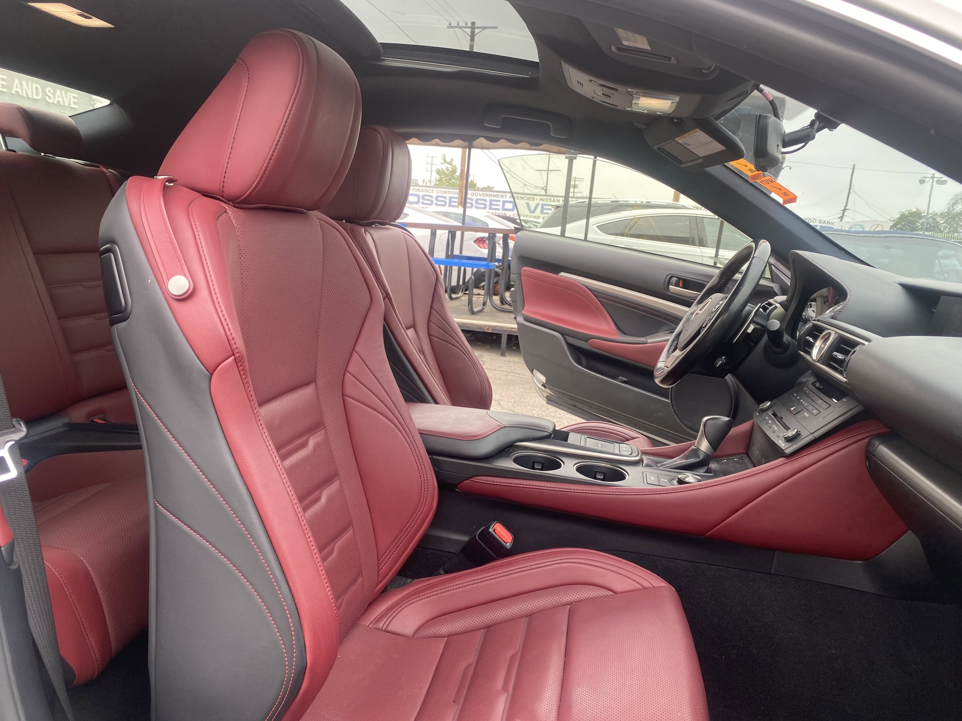 Used 2016 Lexus RC 200t RWD image 19