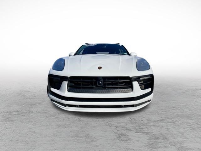 Used 2024 Porsche Macan S AWD/4WD image 2