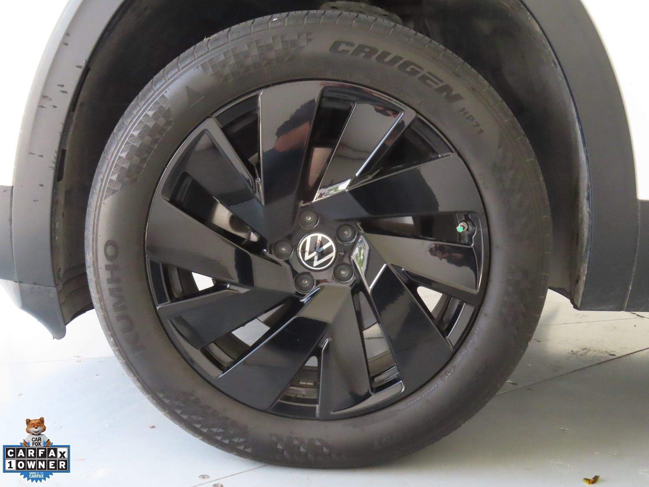 Used 2024 Volkswagen Atlas SE w/ Black Wheel Package FWD image 27