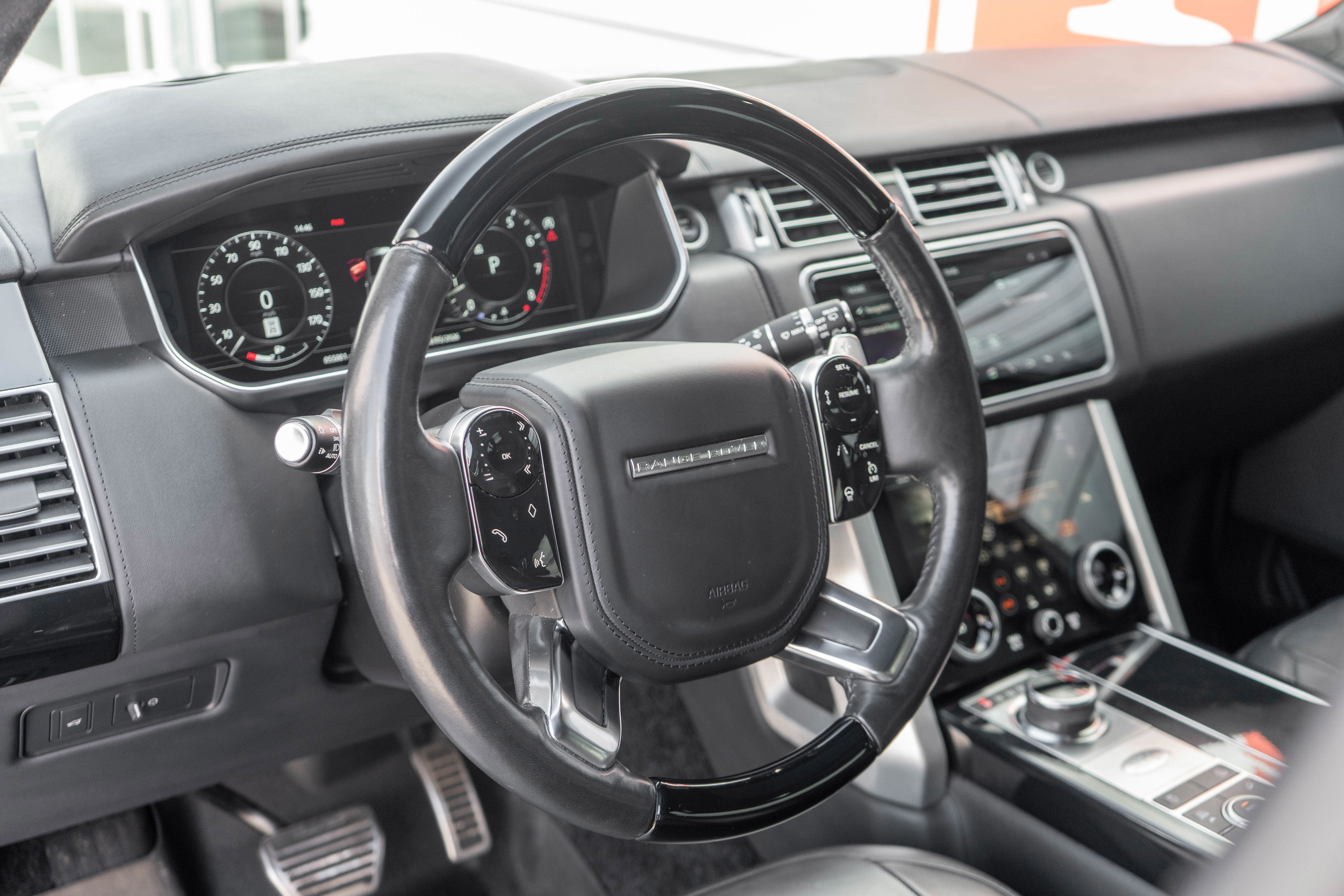Used 2019 Land Rover Range Rover Autobiography AWD/4WD image 12