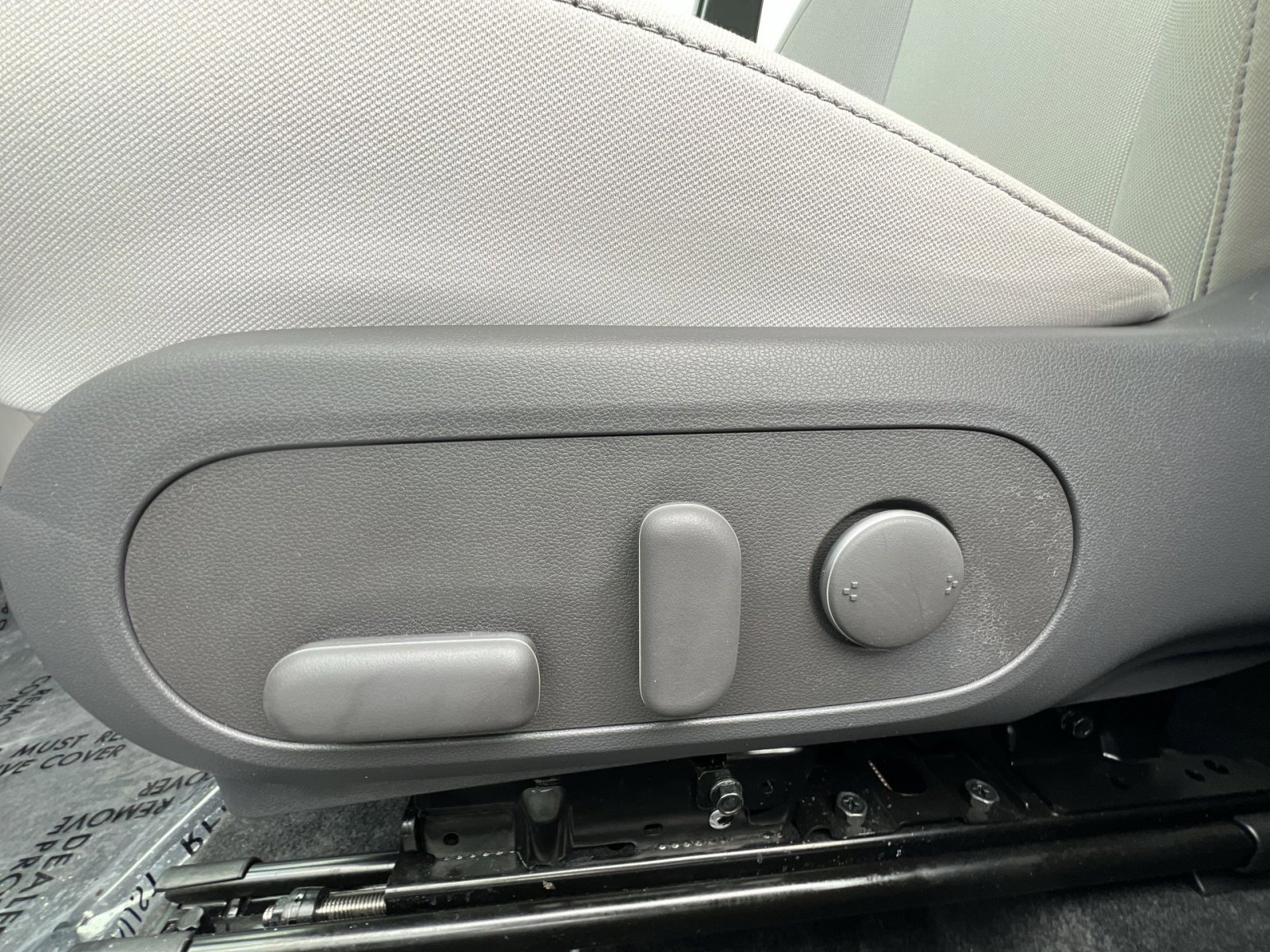 Used 2025 Hyundai Kona SEL FWD image 22