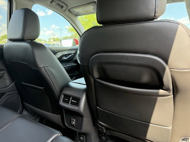 Used 2021 GMC Terrain SLT image 15