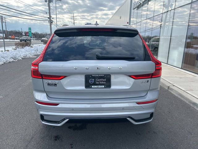 Certified 2025 Volvo XC60 B5 Plus image 4