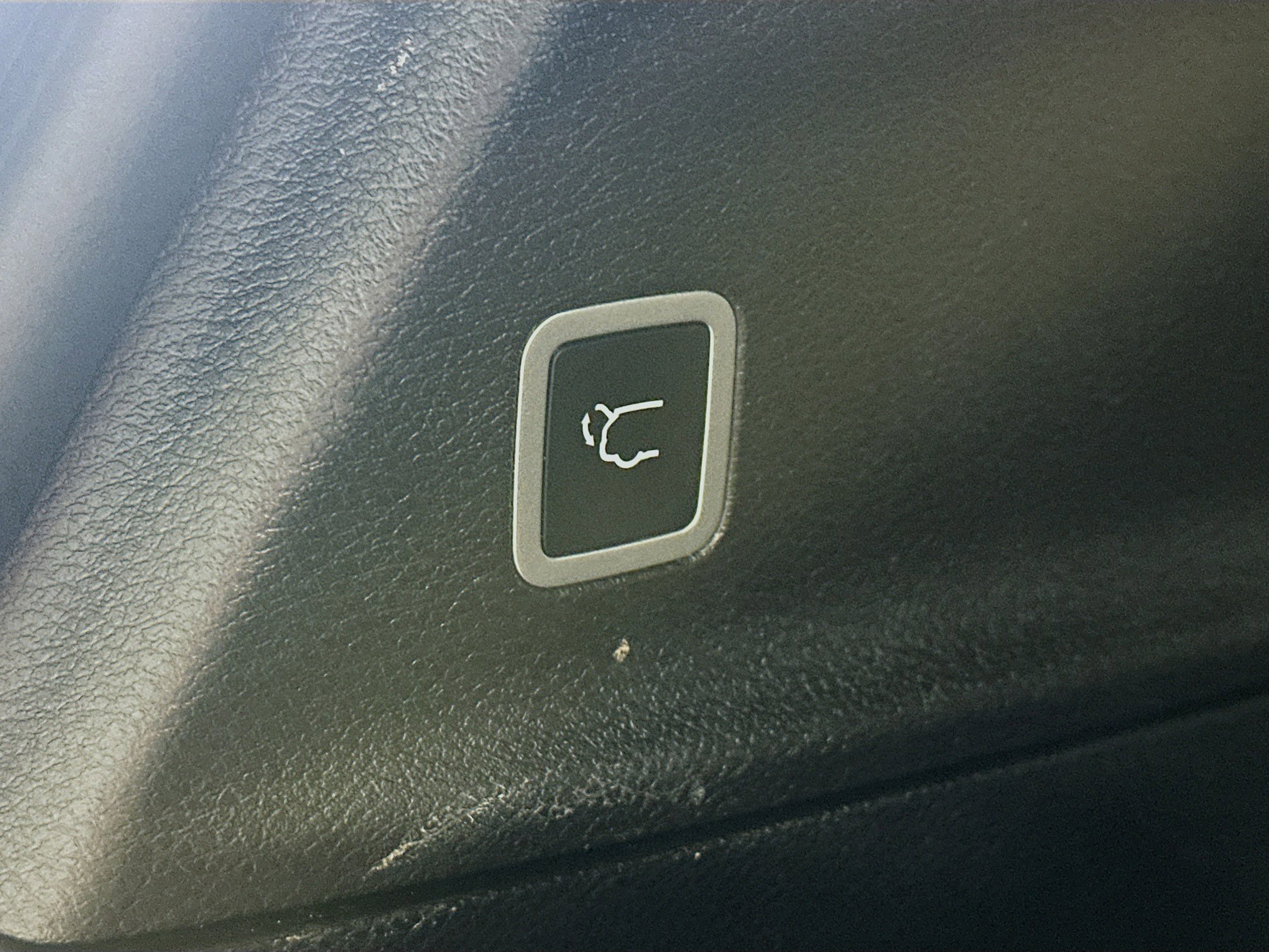 Used 2025 Chrysler Pacifica Select image 30