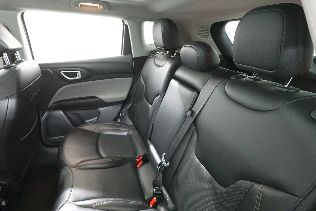 Used 2022 Jeep Compass Latitude w/ Sun and Sound Group image 26