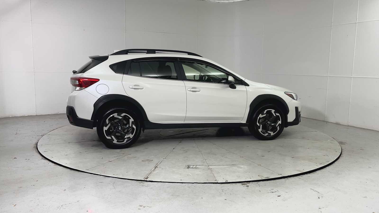 Used 2023 Subaru Crosstrek 2.5i Limited AWD/4WD image 9