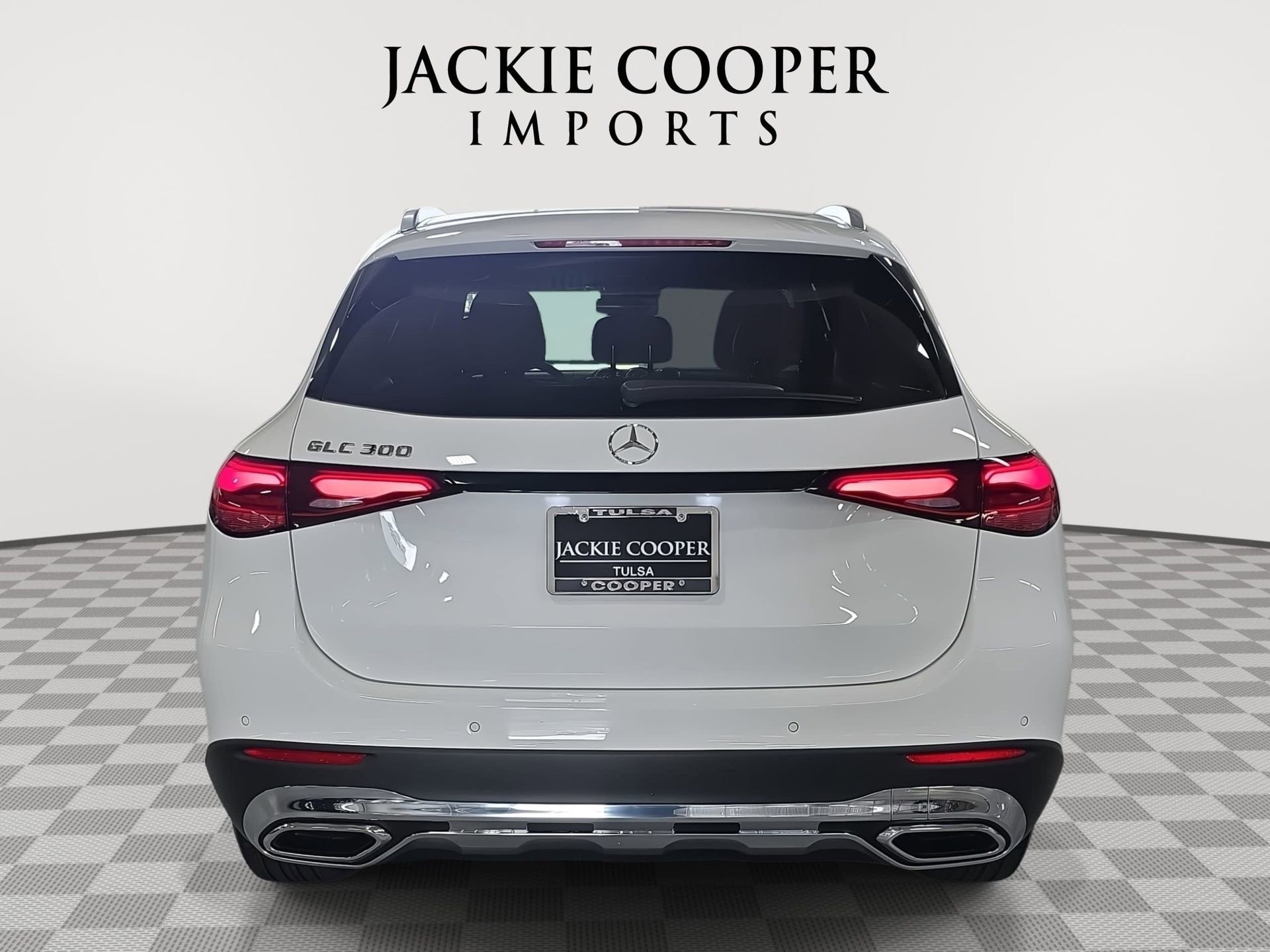 Certified 2025 Mercedes-Benz GLC 300 image 6