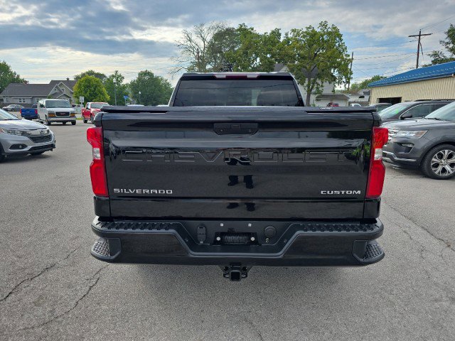 Used 2020 Chevrolet Silverado 1500 Custom w/ Custom Value Package image 7