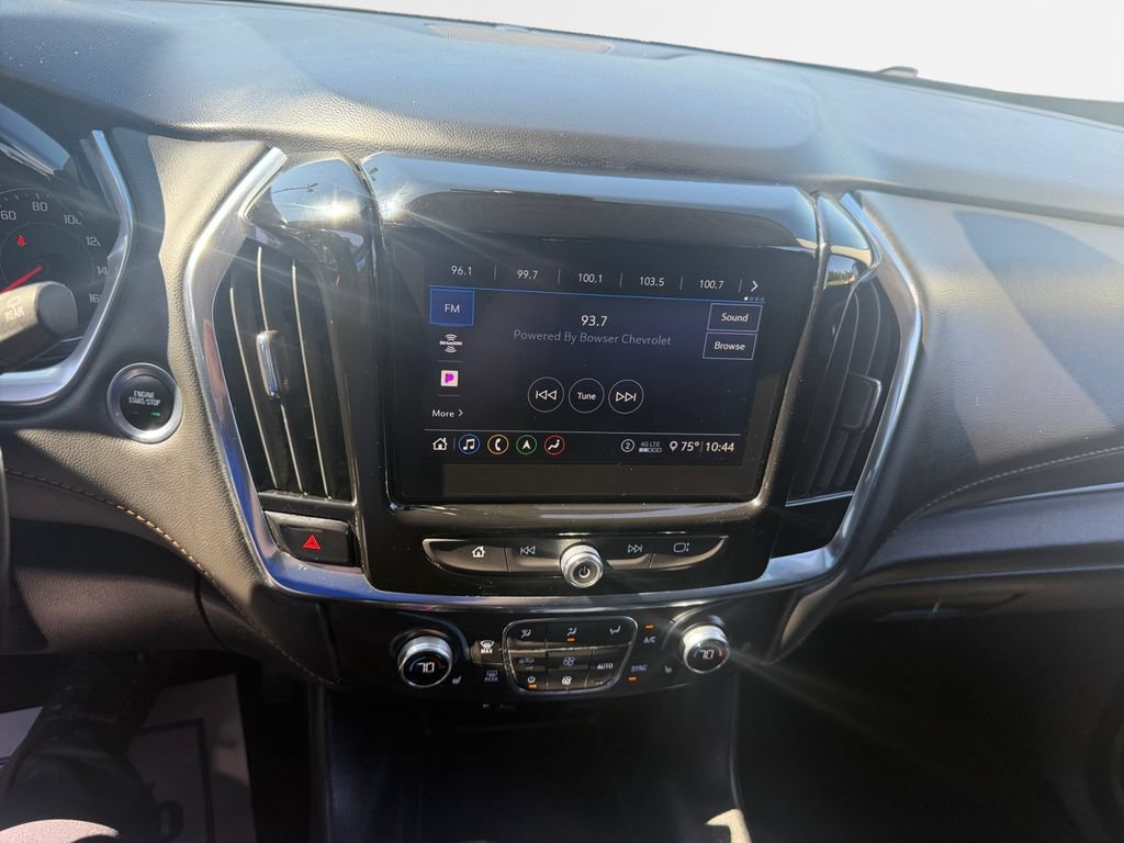 Used 2021 Chevrolet Traverse LT w/ LT Premium Package AWD/4WD image 22