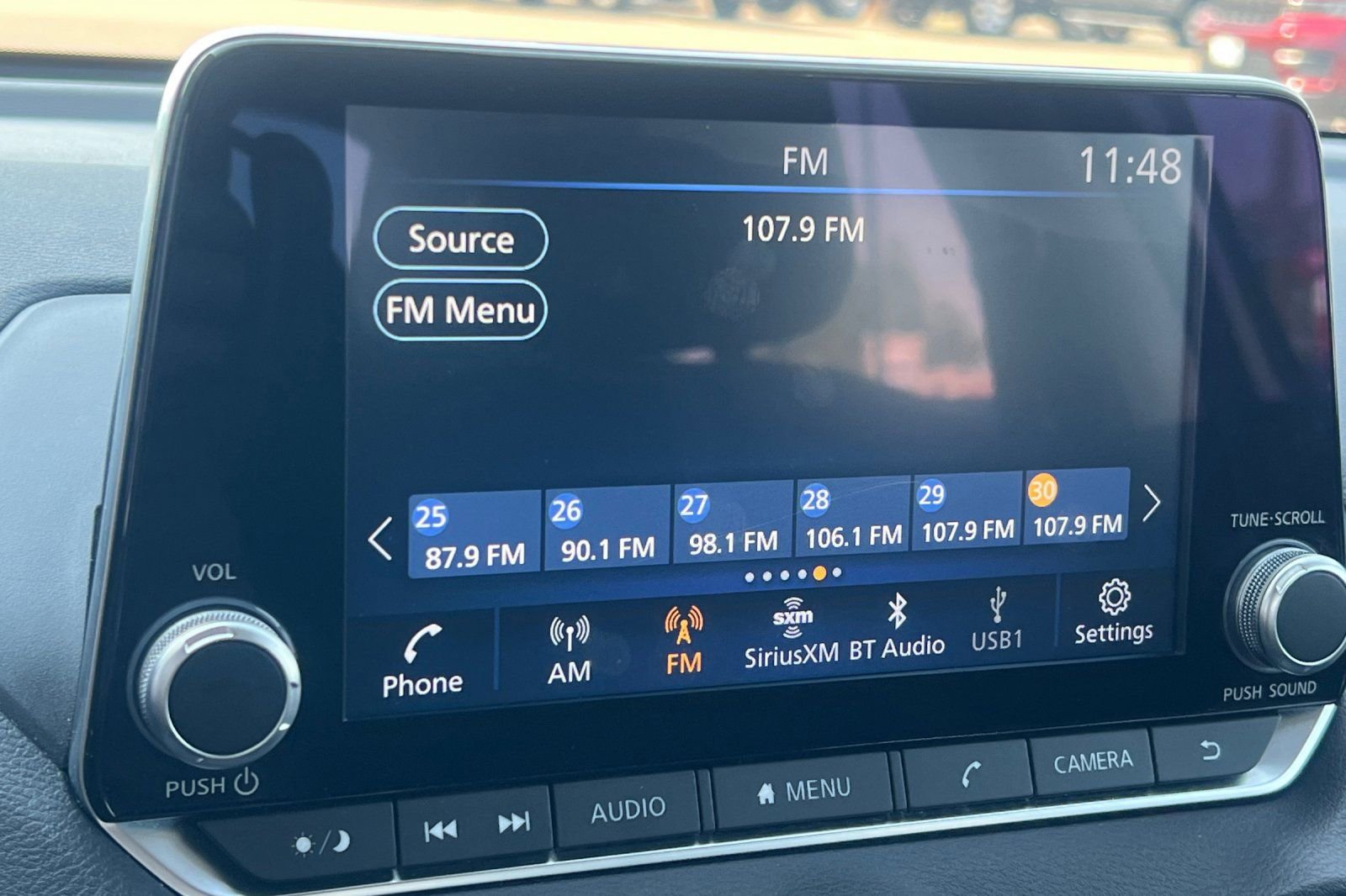 Used 2022 Nissan Sentra SV image 18