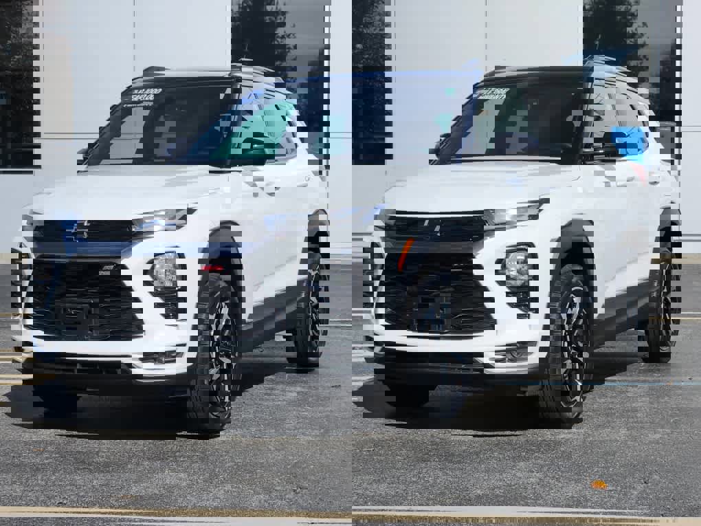 Used 2023 Chevrolet TrailBlazer RS w/ Convenience Package