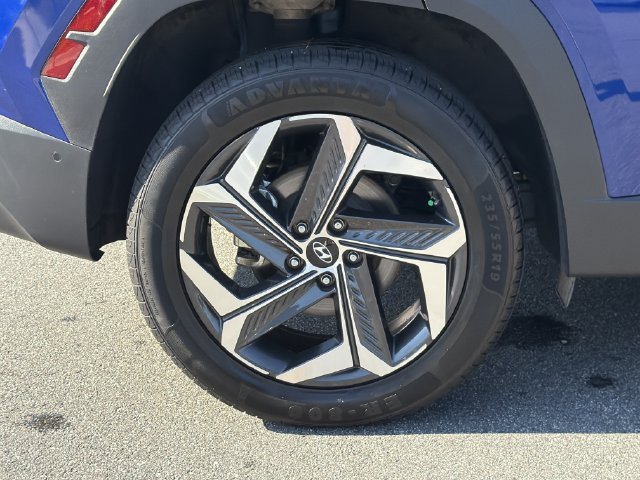 Certified 2024 Hyundai Tucson Limited AWD/4WD image 11