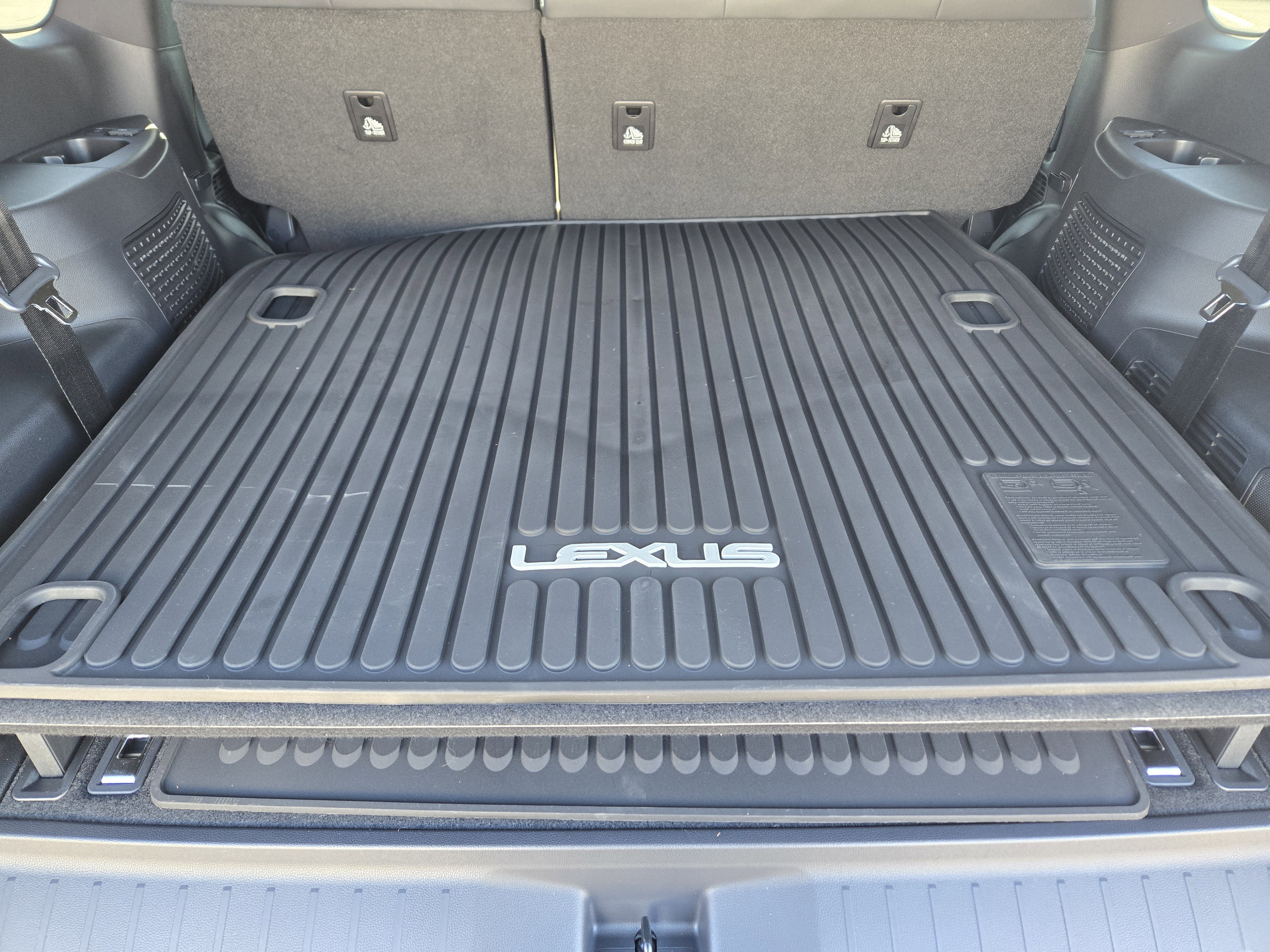 New 2026 Lexus LX 700h Luxury w/ Appearance Package image 22