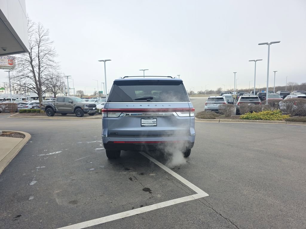 Used 2022 Lincoln Navigator Black Label image 8