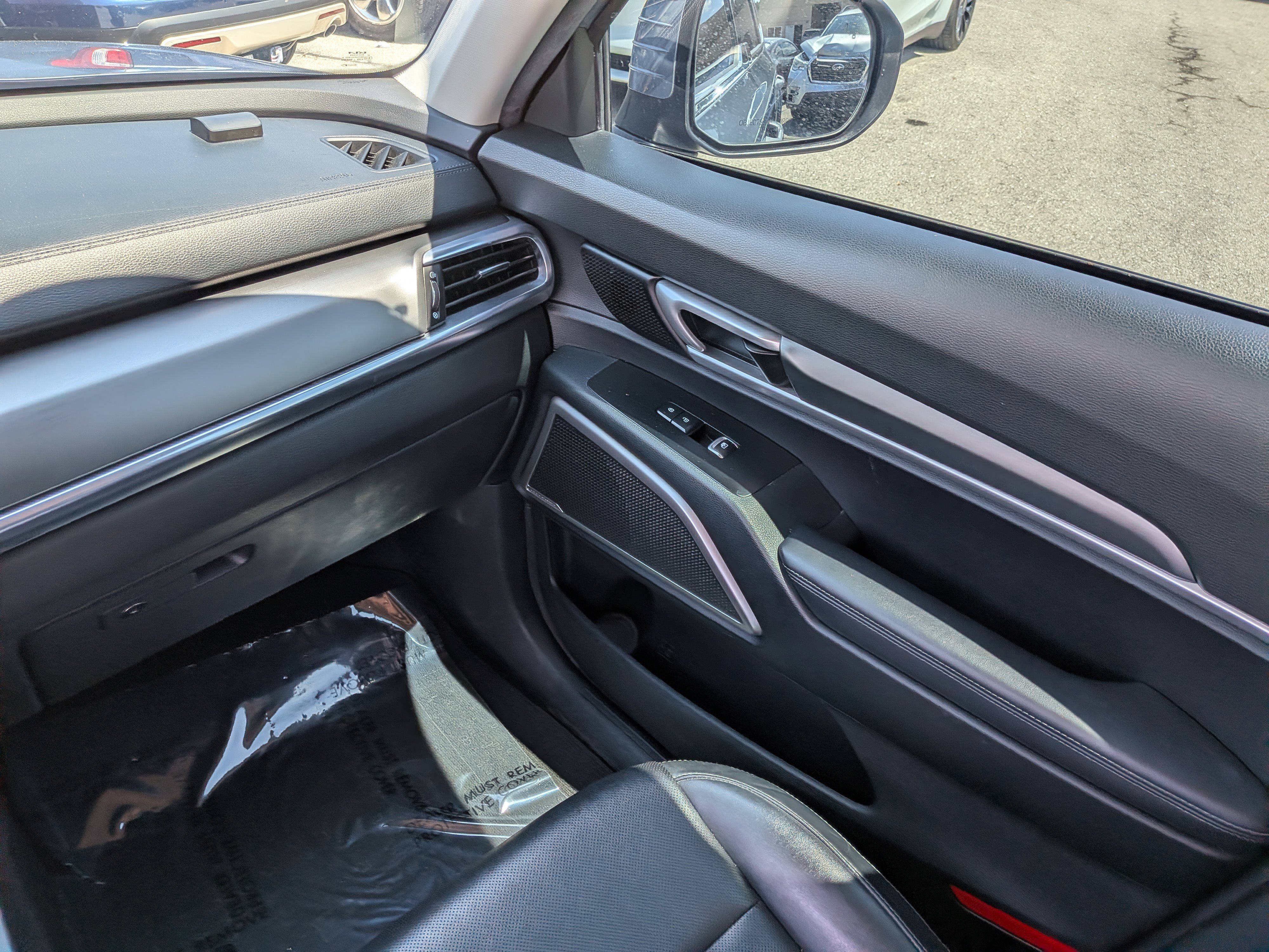 Used 2022 Kia Telluride LX image 20