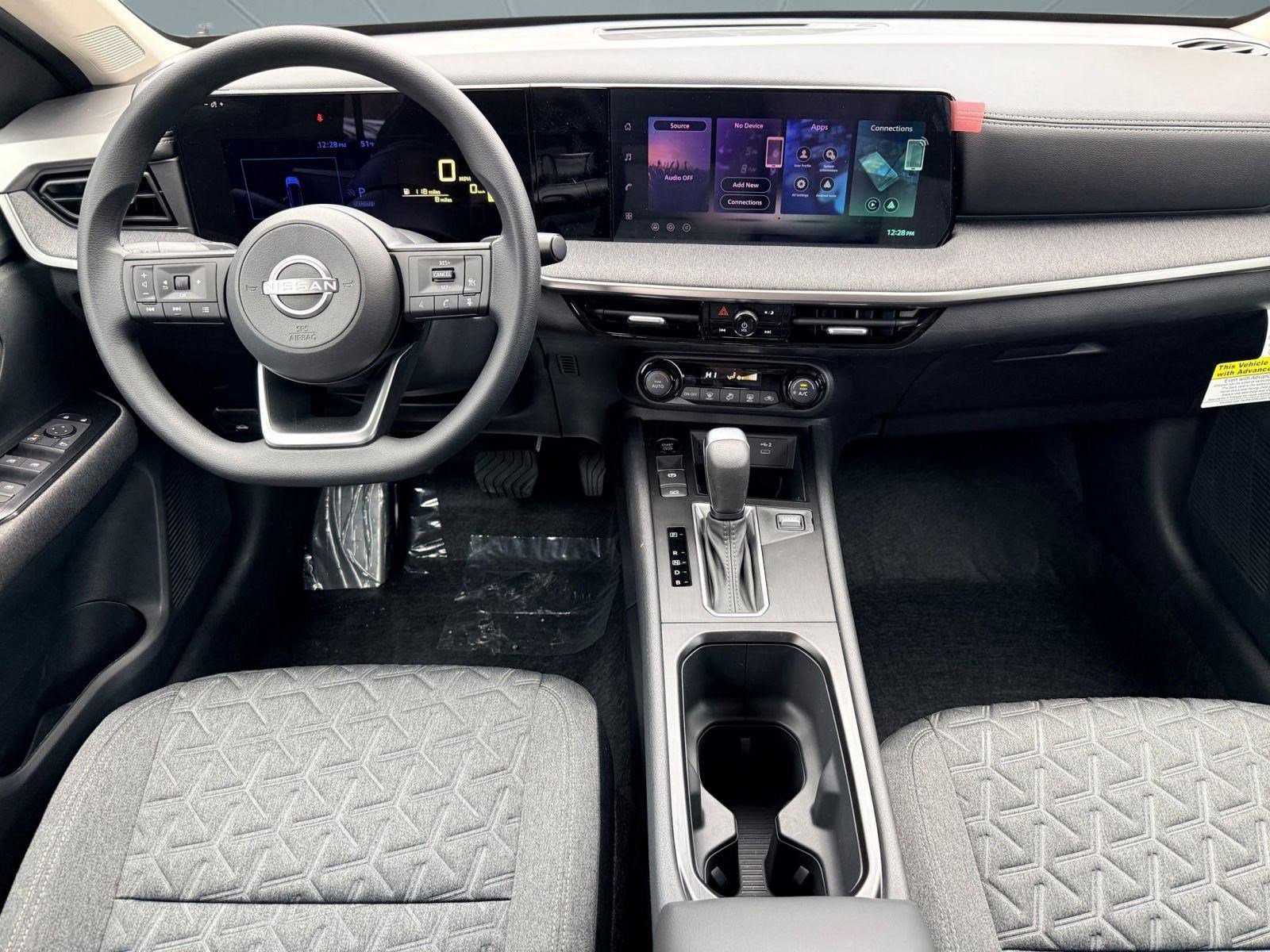 New 2026 Nissan Kicks SV image 4