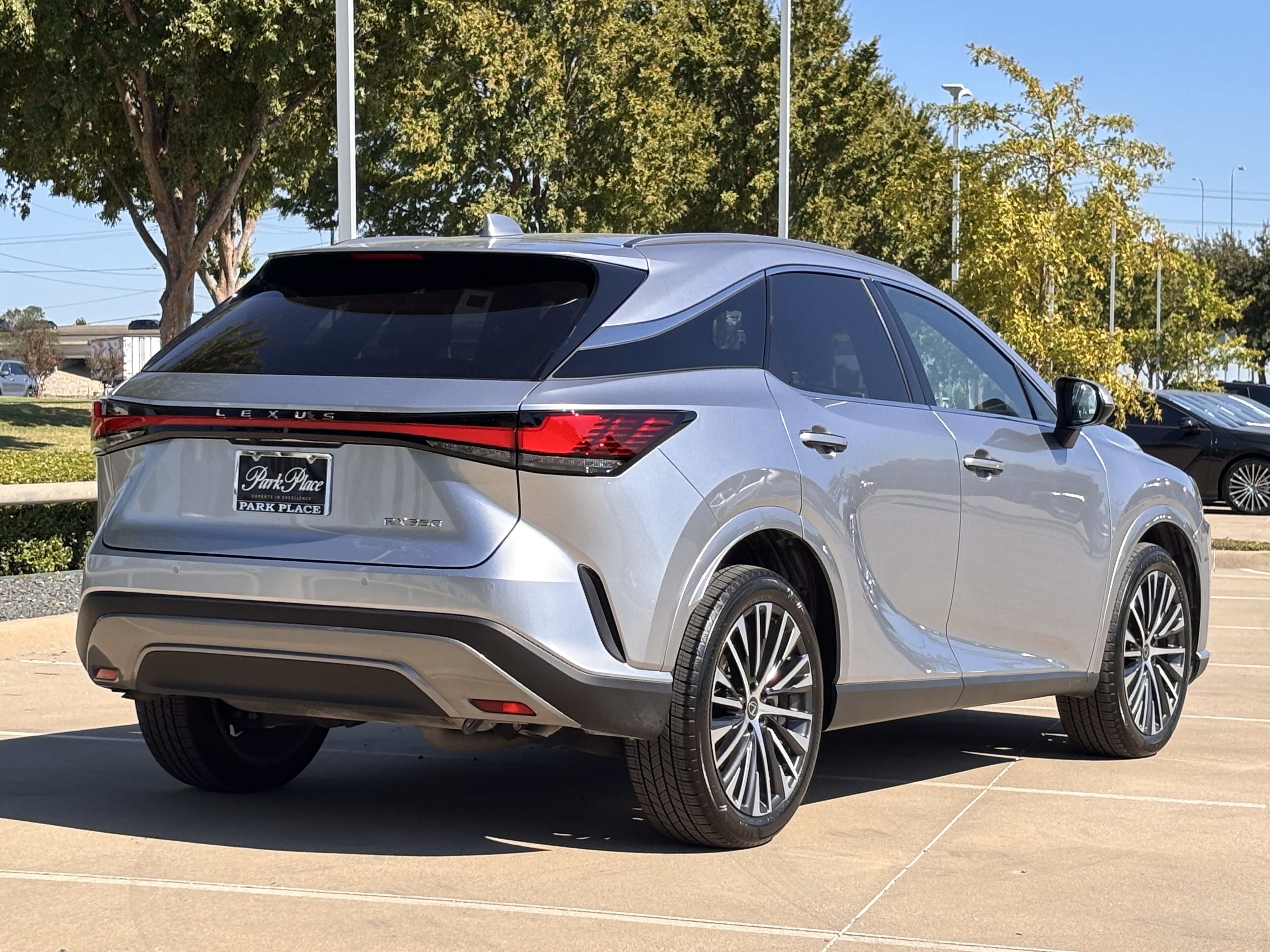 Used 2026 Lexus RX 350 Premium Plus w/ Accessory Package (Z1) FWD image 5
