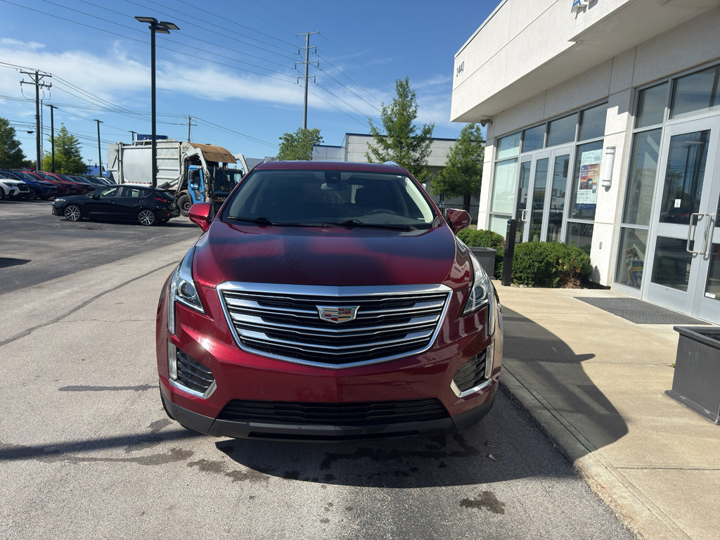 Used 2017 Cadillac XT5 Luxury w/ Driver Awareness Package AWD/4WD image 8