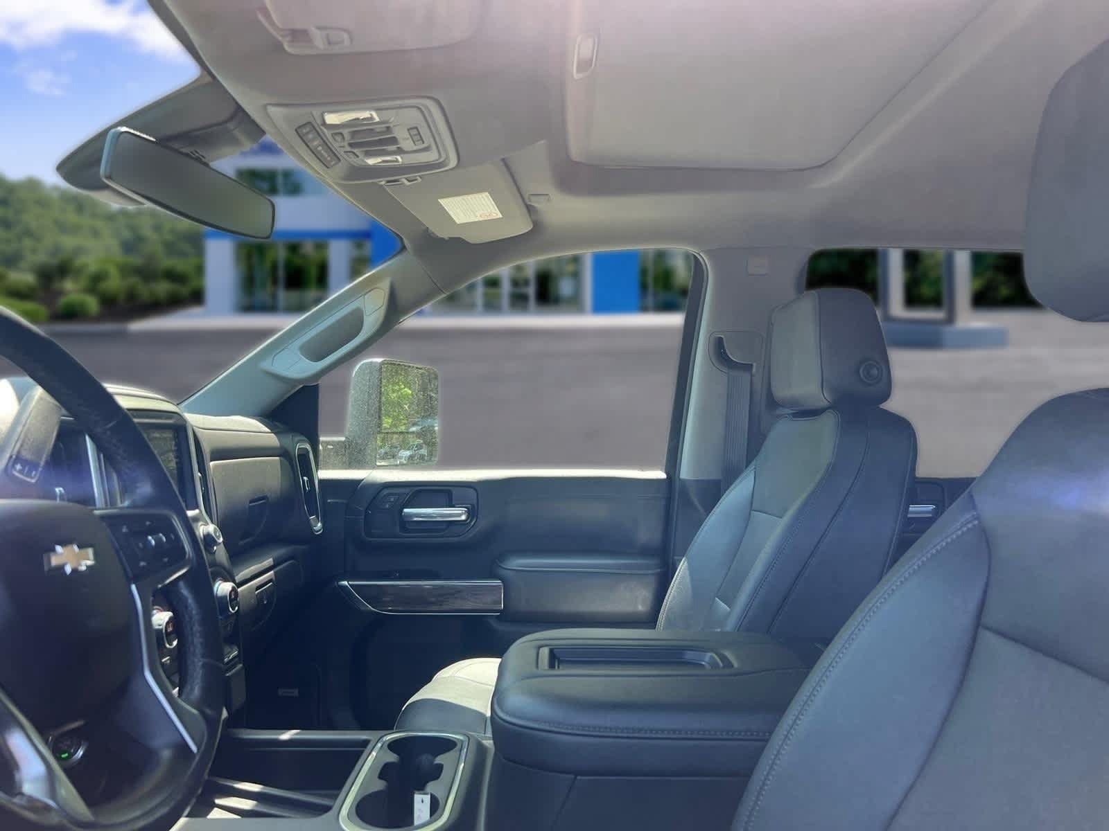 Certified 2022 Chevrolet Silverado 2500 LTZ w/ LTZ Plus Package AWD/4WD image 12