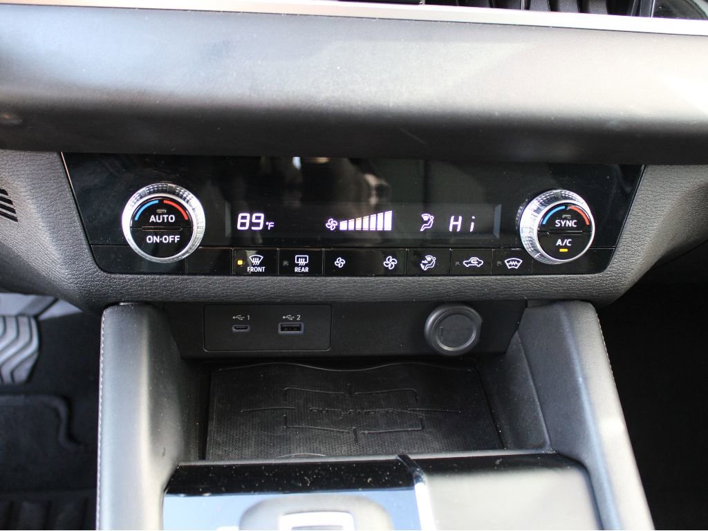 Used 2022 Mitsubishi Outlander ES image 19