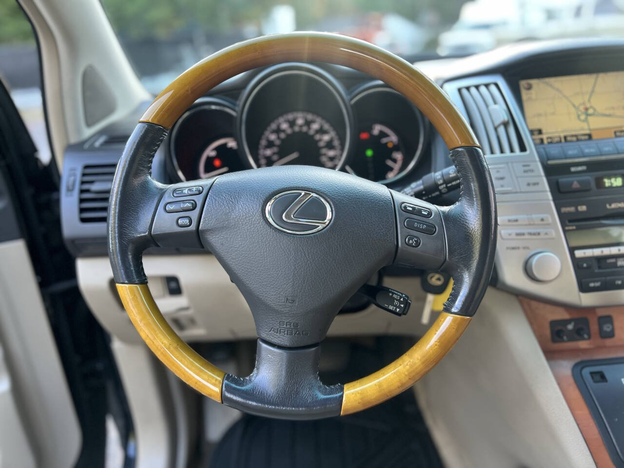 Used 2007 Lexus RX 400h AWD image 16
