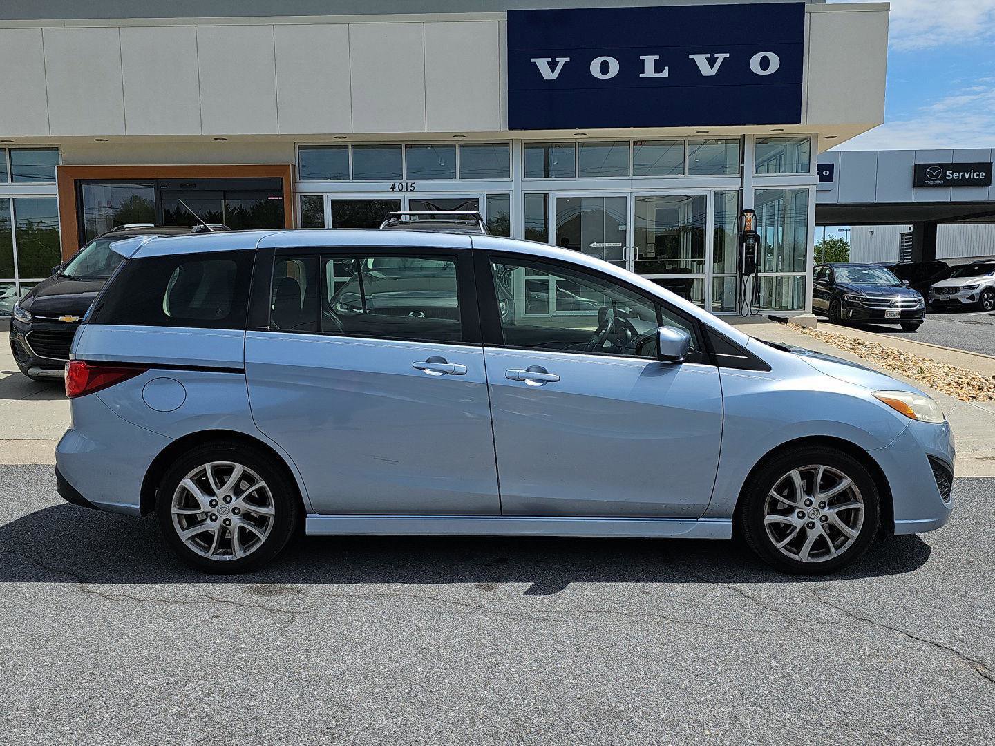 Used 2012 MAZDA MAZDA5 Touring FWD image 6