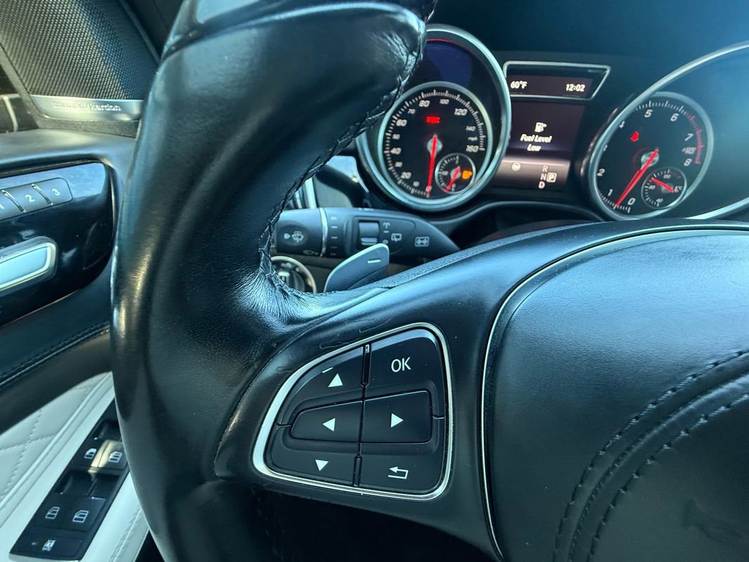 Used 2017 Mercedes-Benz GLS 550 4MATIC image 23