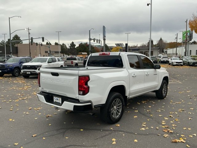 Used 2024 Chevrolet Colorado LT image 3