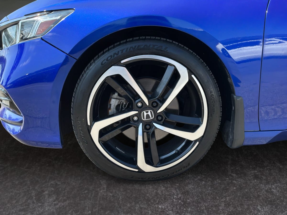 Used 2020 Honda Accord Sport image 9
