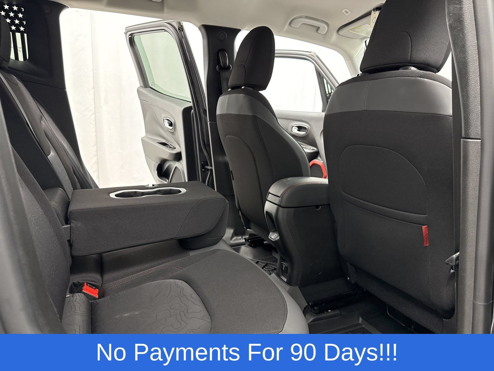 Used 2021 Jeep Renegade Trailhawk AWD/4WD image 32
