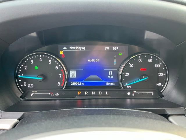 Used 2022 Ford Explorer XLT w/ Equipment Group 202A AWD/4WD image 31