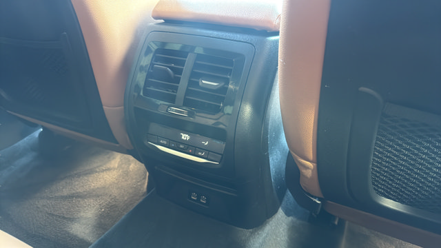 Used 2022 BMW X3 sDrive30i w/ Premium Package 2 (ZPA) RWD image 27