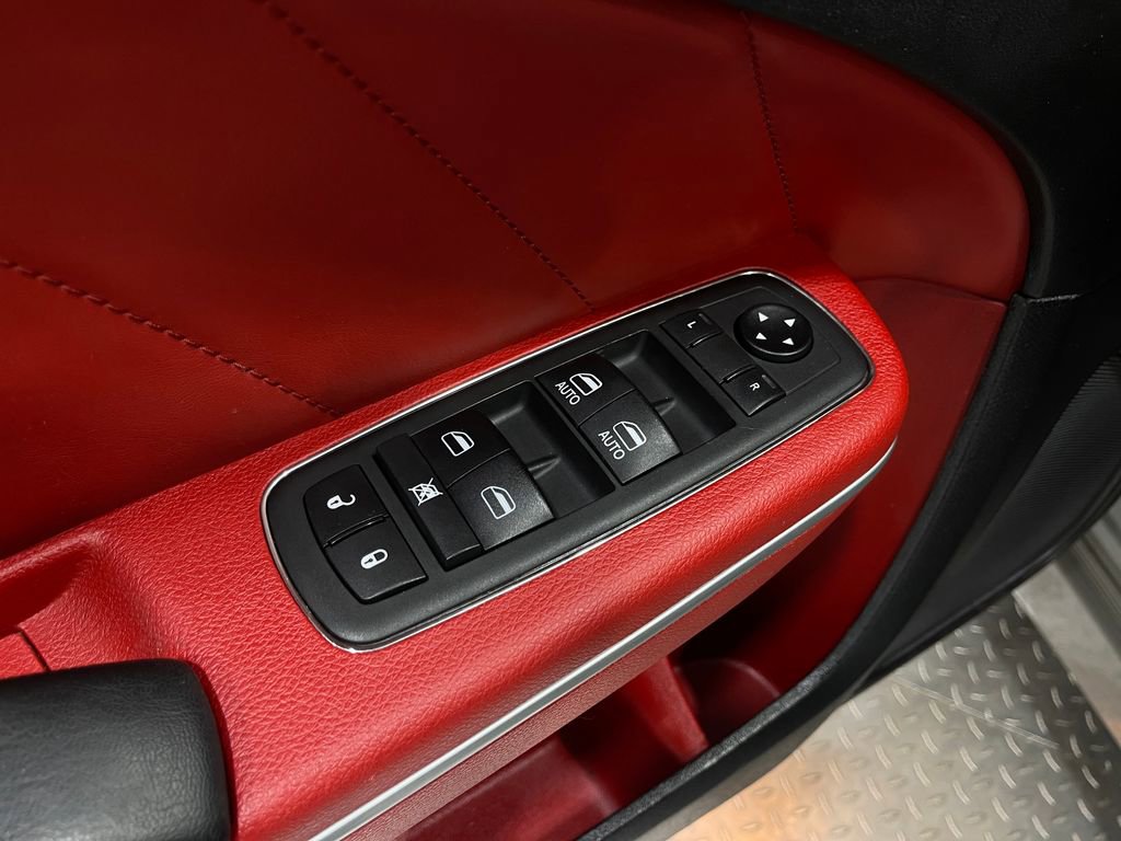 Used 2019 Dodge Charger Scat Pack w/ Technology Group image 16