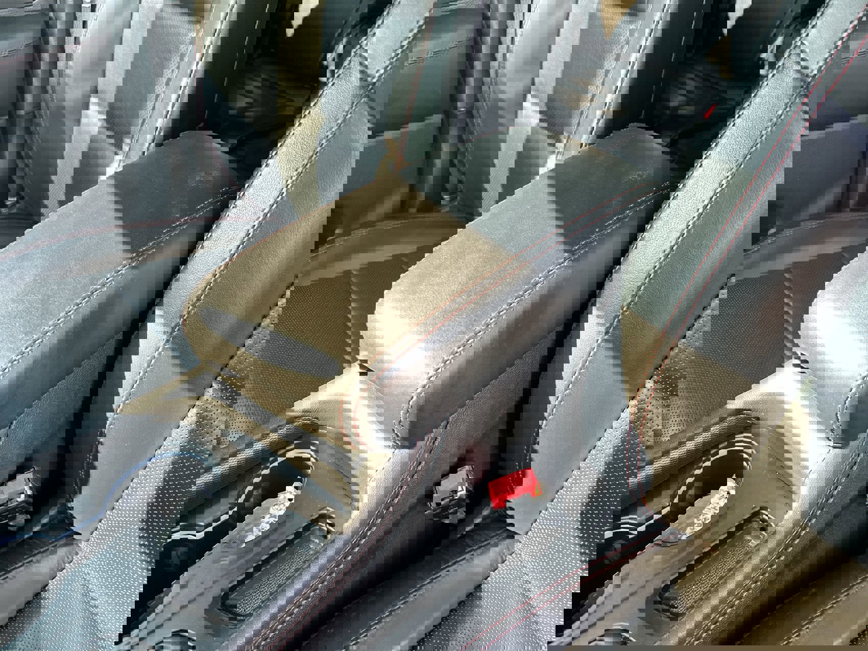 Used 2024 Dodge Durango GT image 21