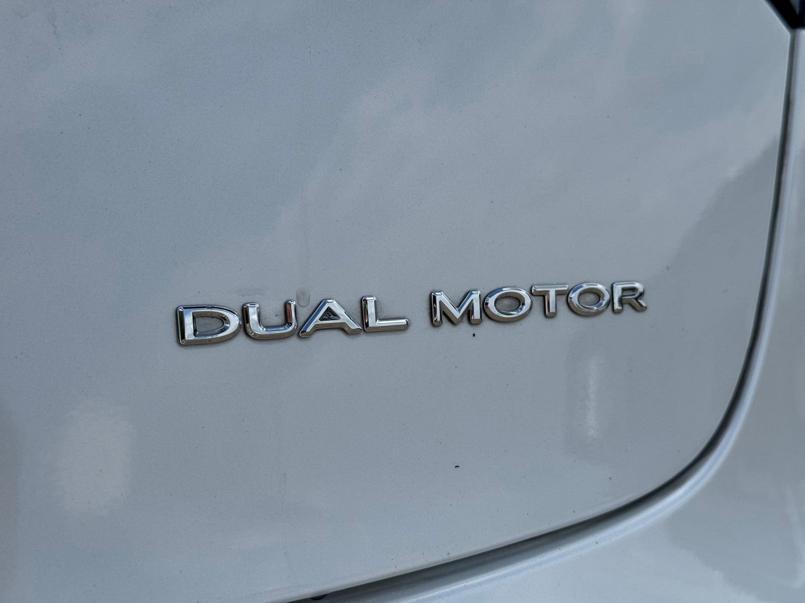 Used 2022 Tesla Model 3 Long Range AWD/4WD image 5