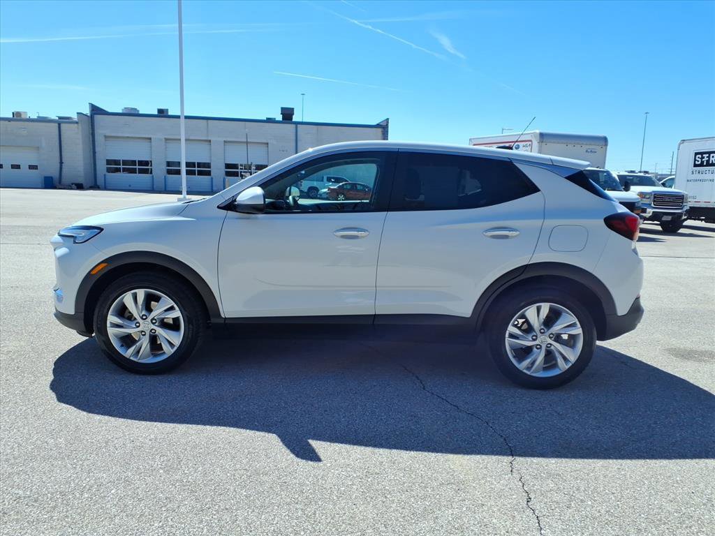 Used 2024 Buick Encore GX Preferred image 4