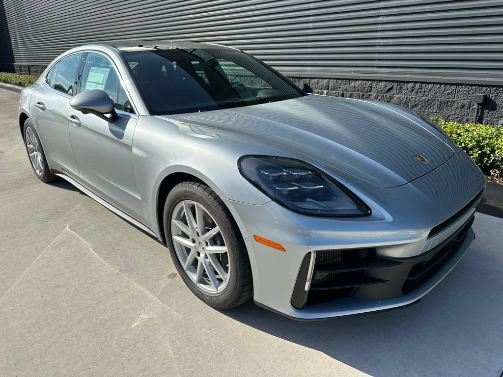 Certified 2026 Porsche Panamera RWD image 11