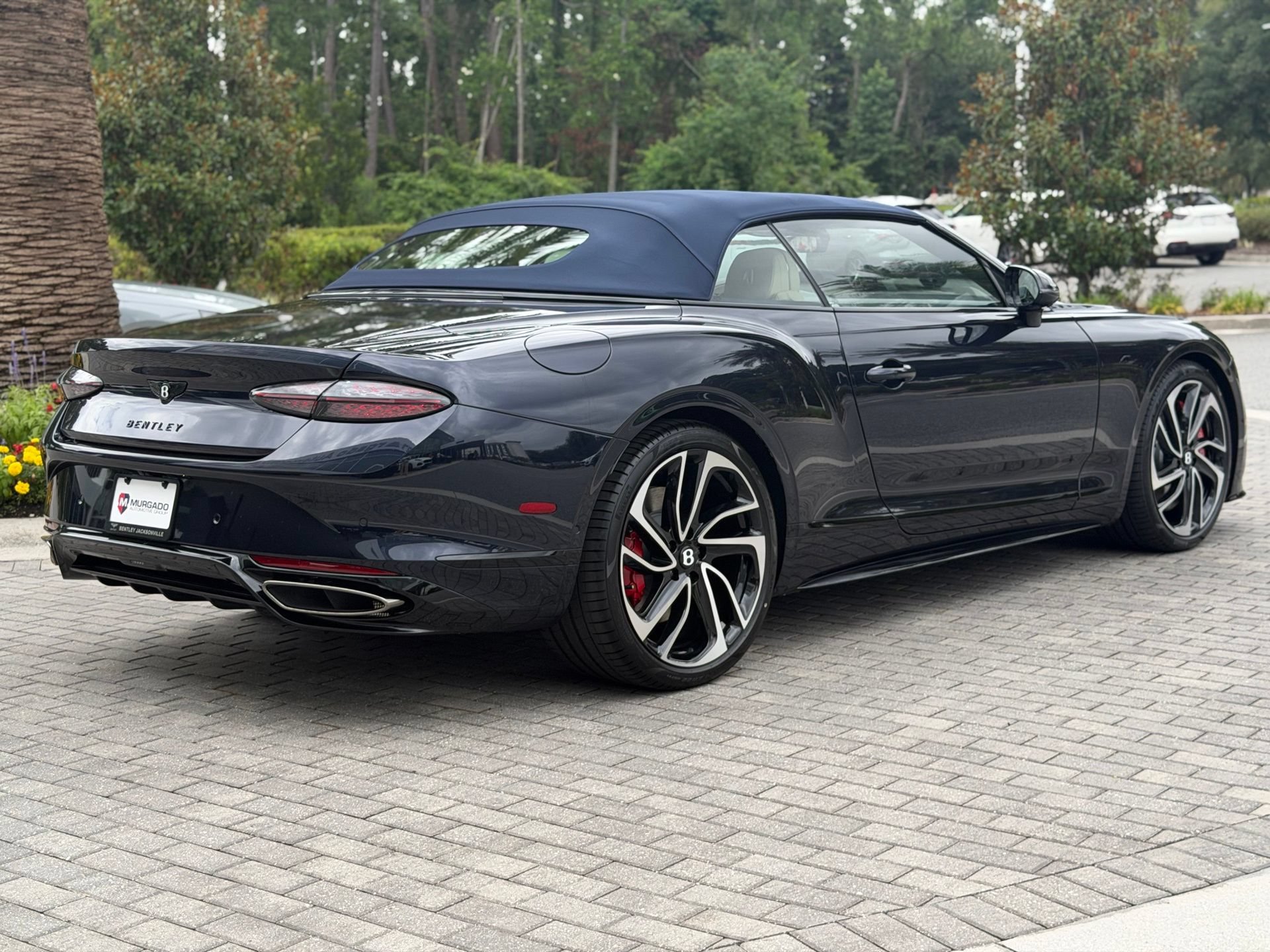 New 2026 Bentley Continental GTC AWD/4WD image 14