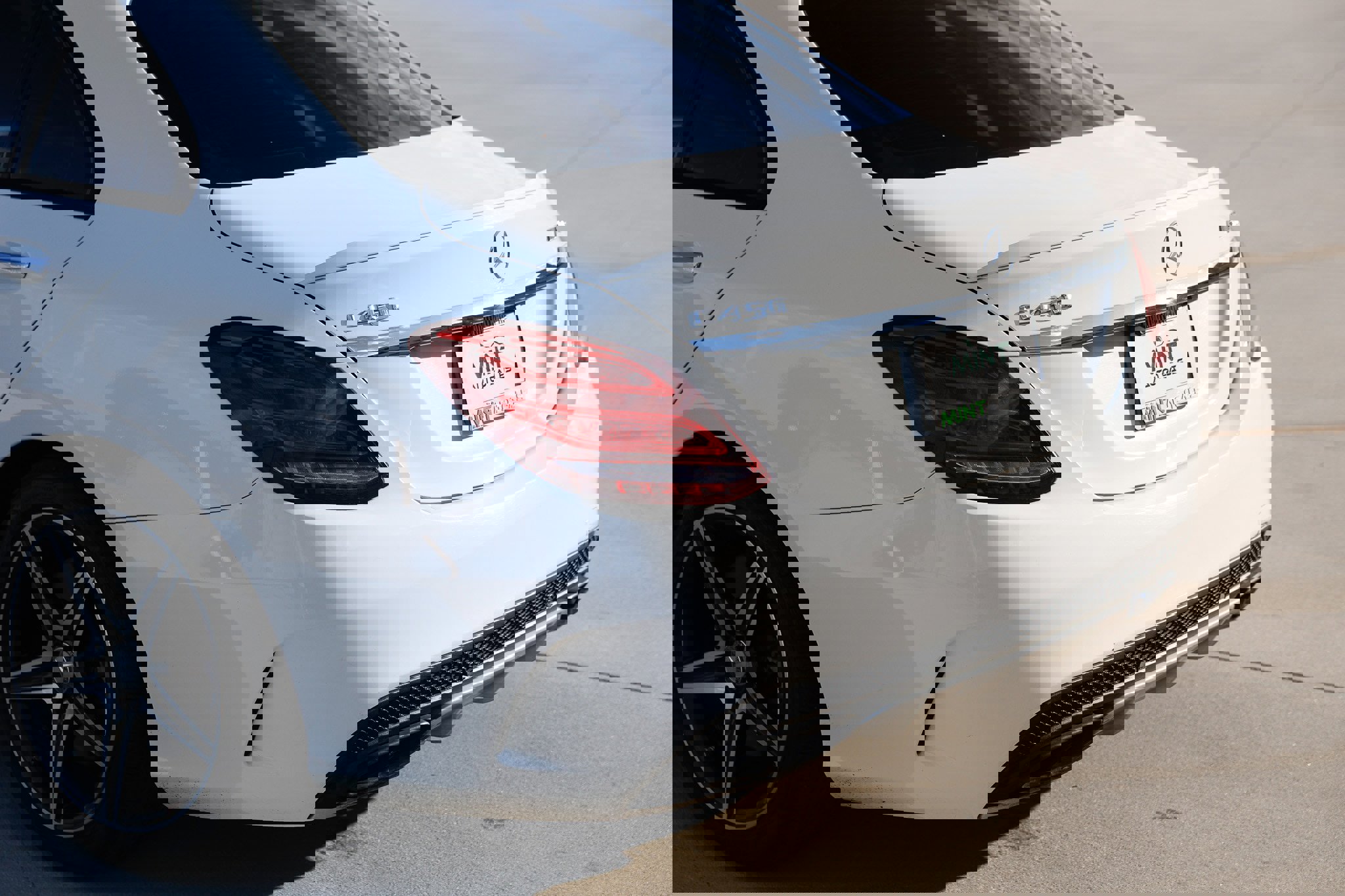 Used 2016 Mercedes-Benz C 450 AMG image 30