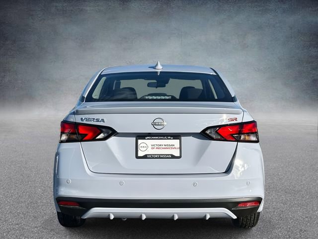New 2025 Nissan Versa SR w/ Trunk Package FWD image 3