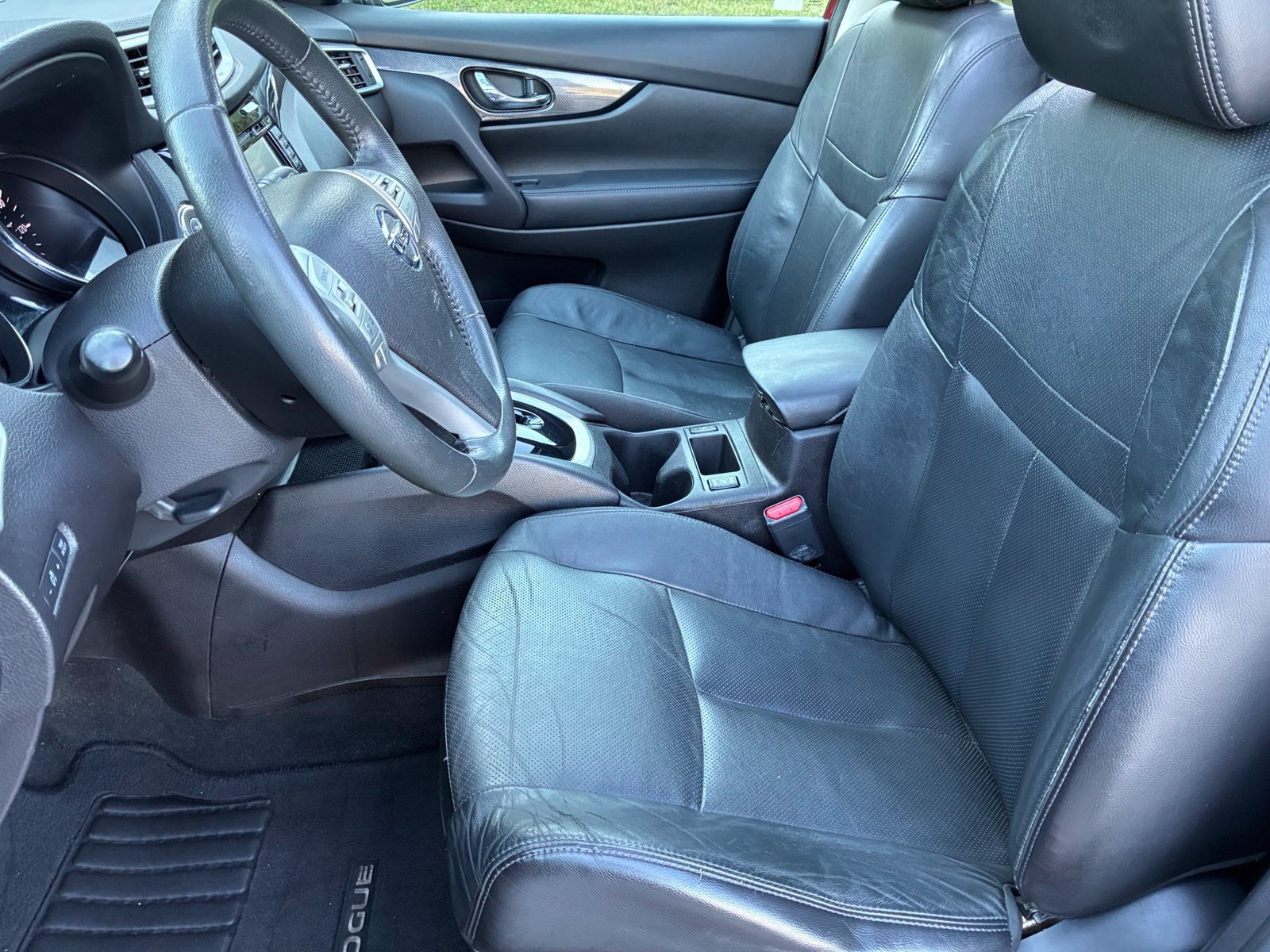 Used 2015 Nissan Rogue SL w/ SL Premium Package AWD/4WD image 13